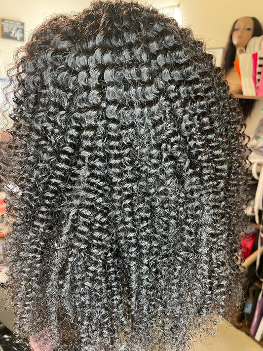 18” Kinky Curly Wig